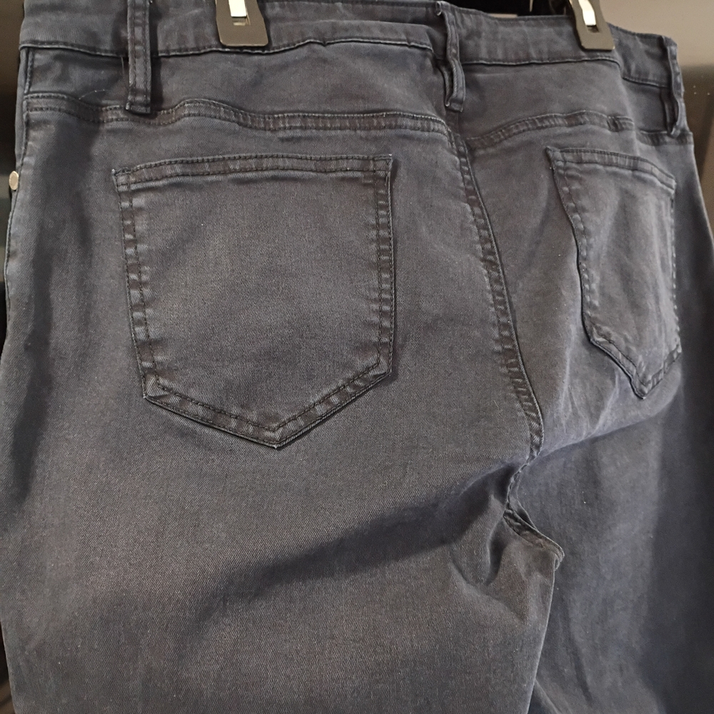 EUC‎ Size 12/32 BUFFALO DAVID BITTON Navy Mid-Rise Stretch Skinny Comfy Jeans - Picture 11 of 12
